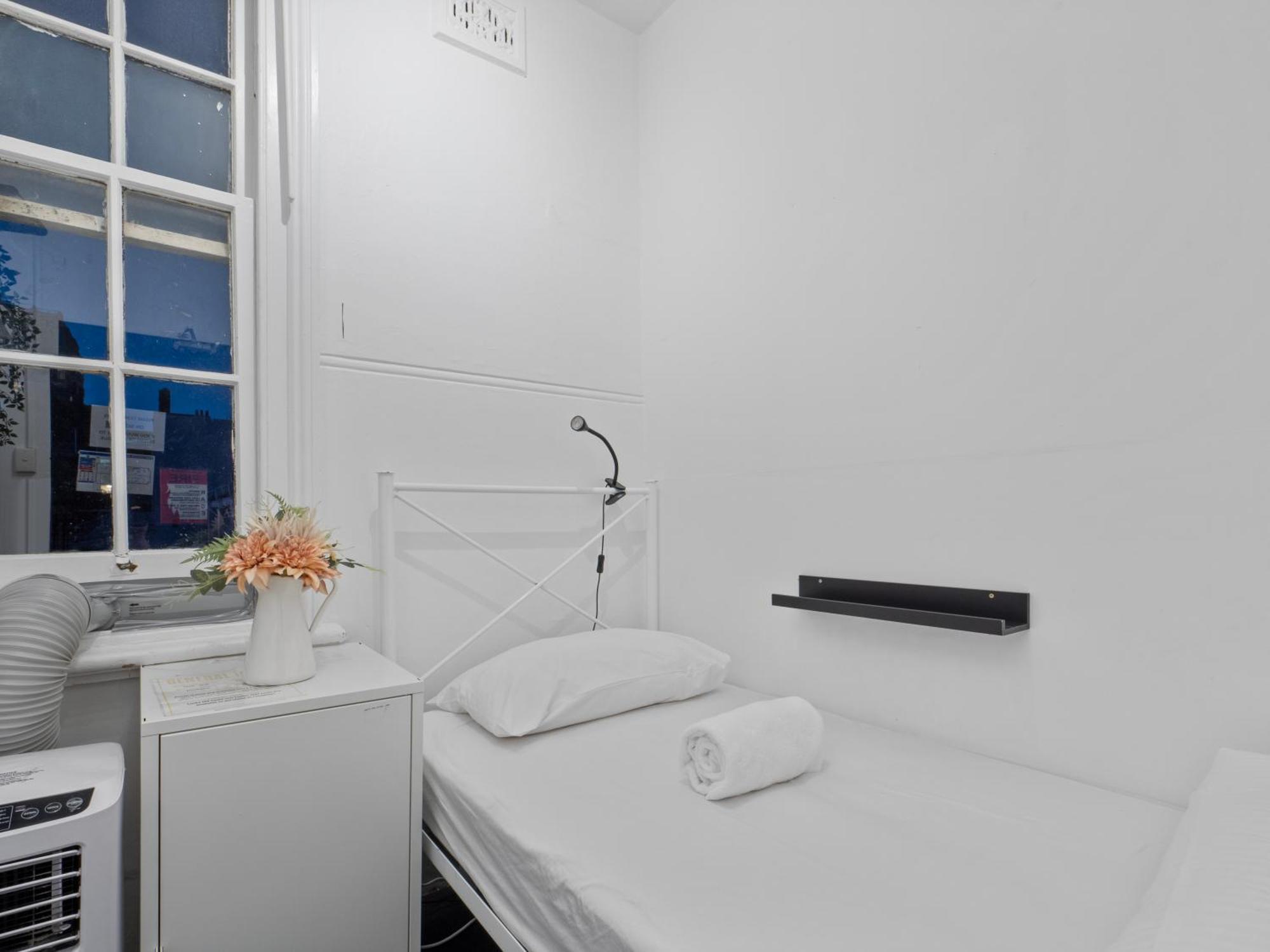 Azzuro Pod Hotel - Potts Point Sydney Exterior photo