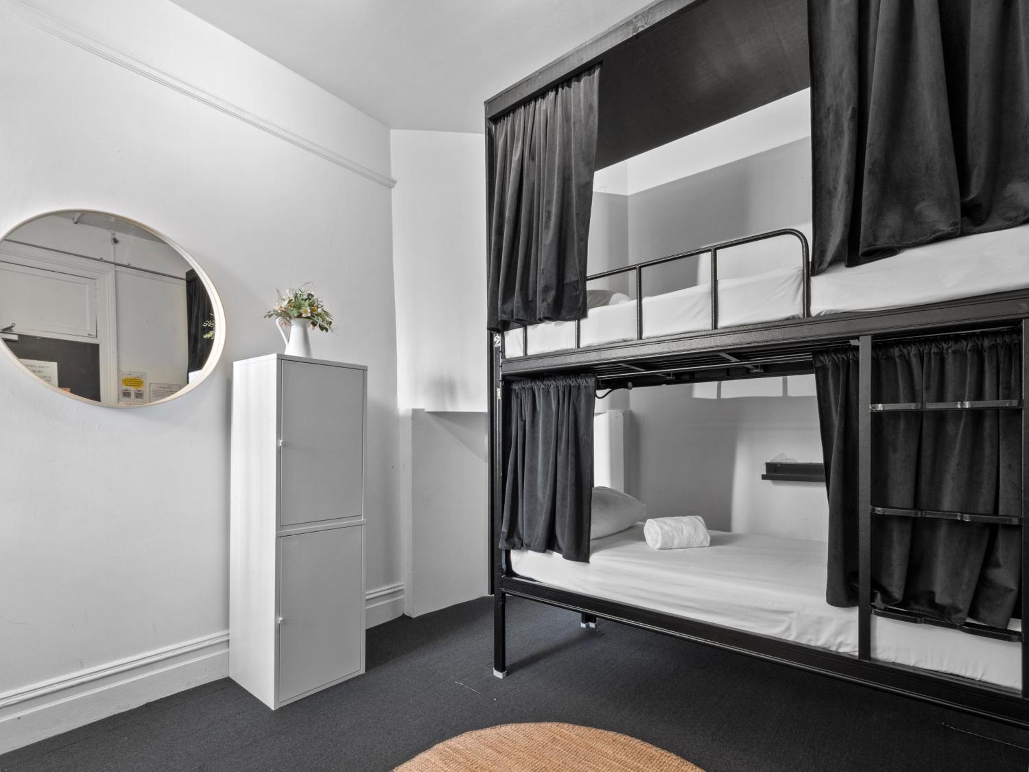 Azzuro Pod Hotel - Potts Point Sydney Exterior photo
